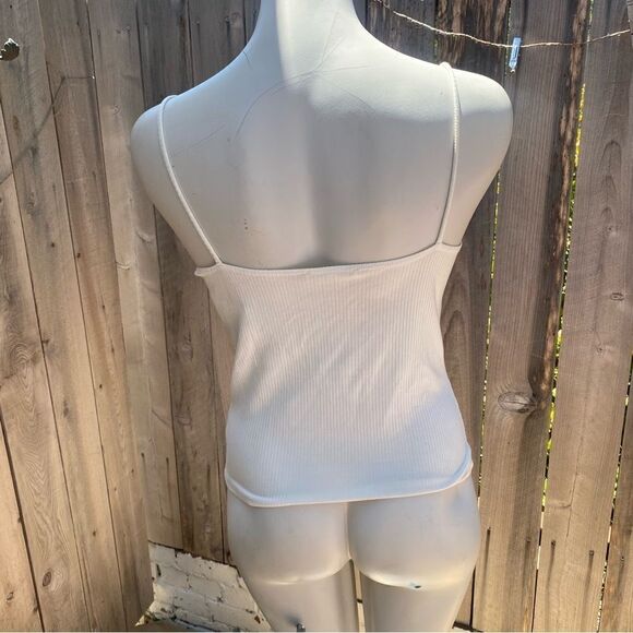 Reformation Square Neckline Sleeveless ribbed Top size medium - Picture 6 of 8